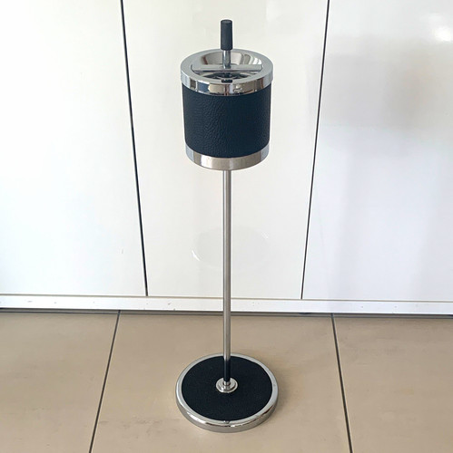 Standaschenbecher